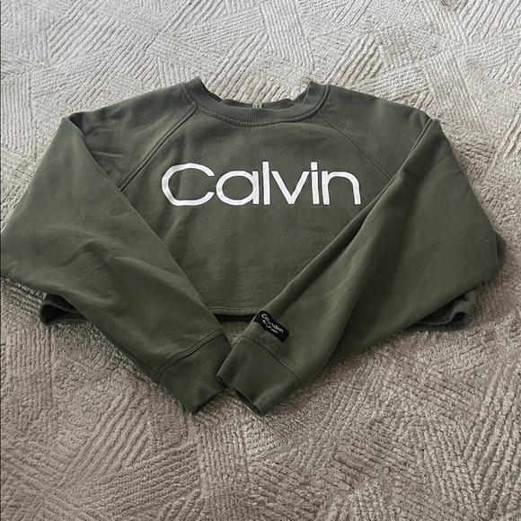 Calvin Klein Sweaters - Women’s Calvin Klein Green Cropped Sweatshirt
